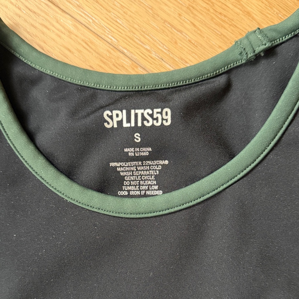 Splits59 High Neck Sports Bra - Picture 2 of 3